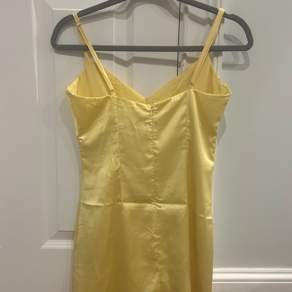 Beginning Boutique Satin Dress - Picture 2 of 5